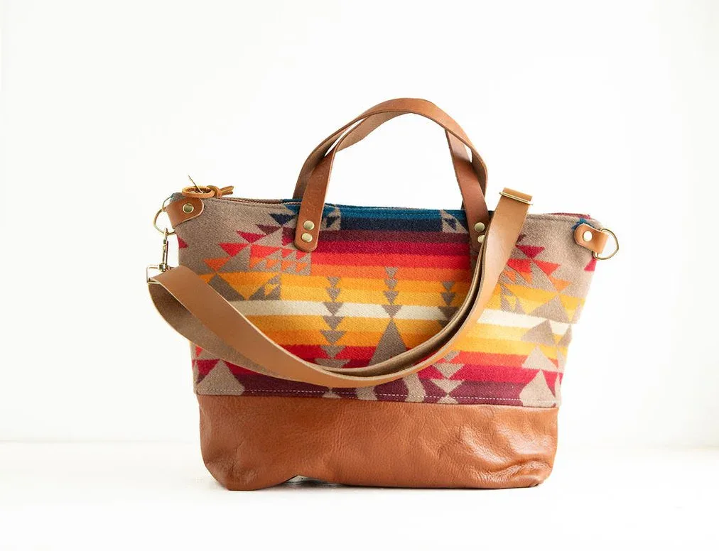 Crossbody Purse in Pilot Rock Wool image 2