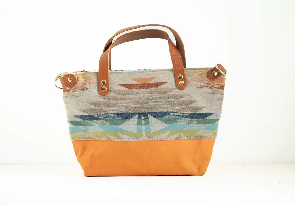 Bitsy Purse in Summerland Wool image 1