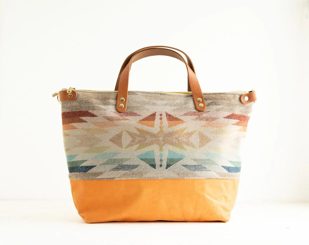 Crossbody Purse in Summerland Wool image 1